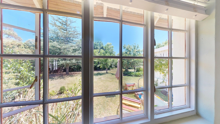 5 Bedroom Property for Sale in Stanford Western Cape